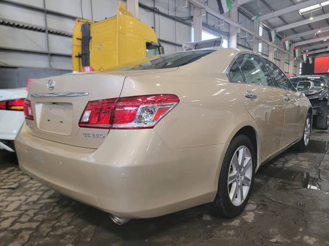 2007 LEXUS ES 350 — 203116 Miles — Lot 2059024 - Marhaba Auctions Used Cars - Image 3