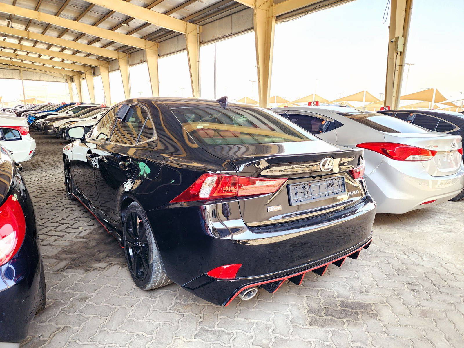 2015 LEXUS IS 250 — 112365 Miles — Lot XF5063769 — Souq - Marhaba Auctions Used Cars - Image 5