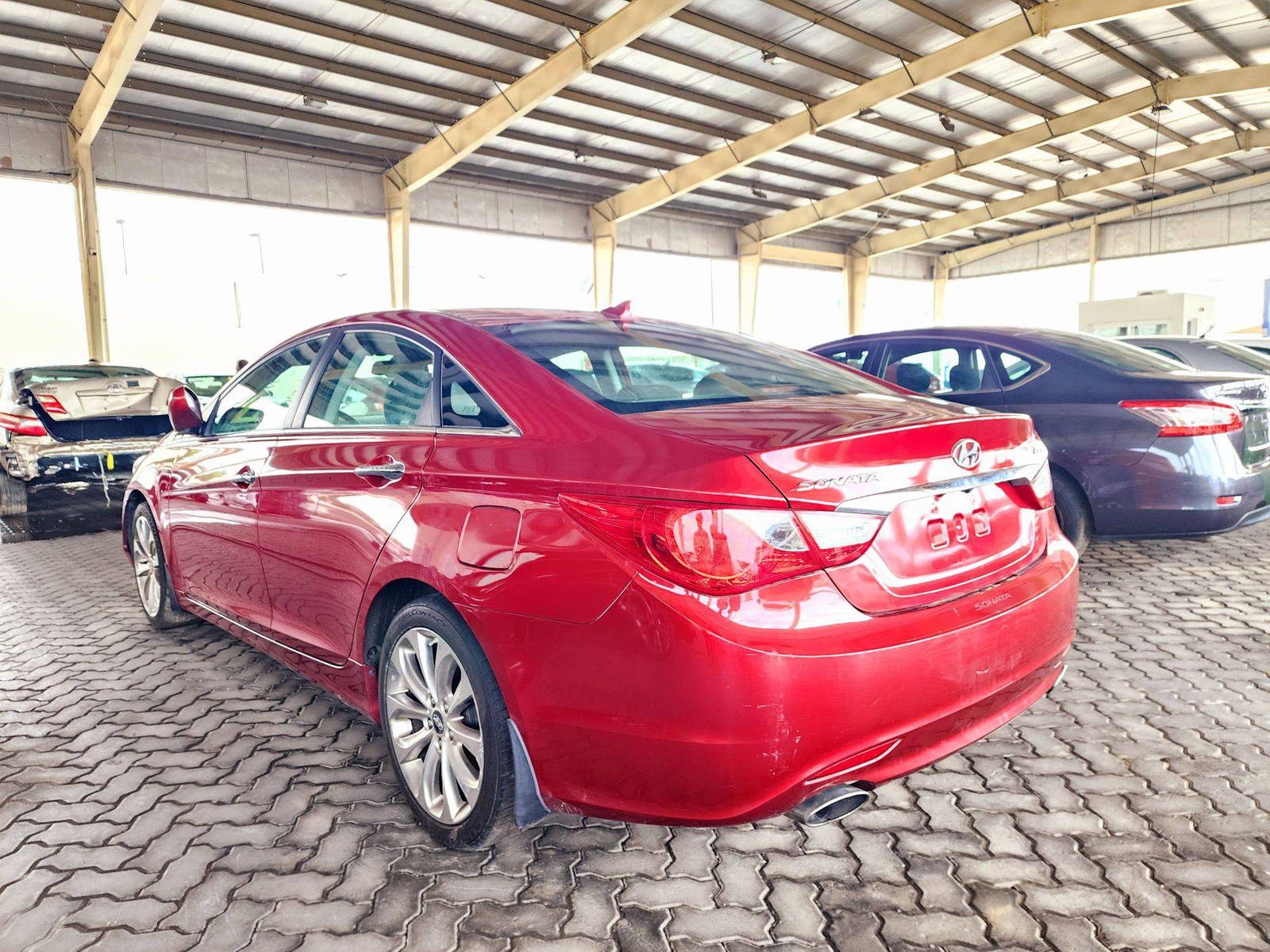 2013 HYUNDAI SONATA — 188839 Miles — Lot H524514 — Souq - Marhaba Auctions Used Cars - Image 5