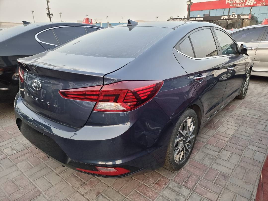 2020 HYUNDAI ELANTRA — 181699 KM — Lot 48073525 — Ind. 12 - Marhaba Auctions Used Cars - Image 3