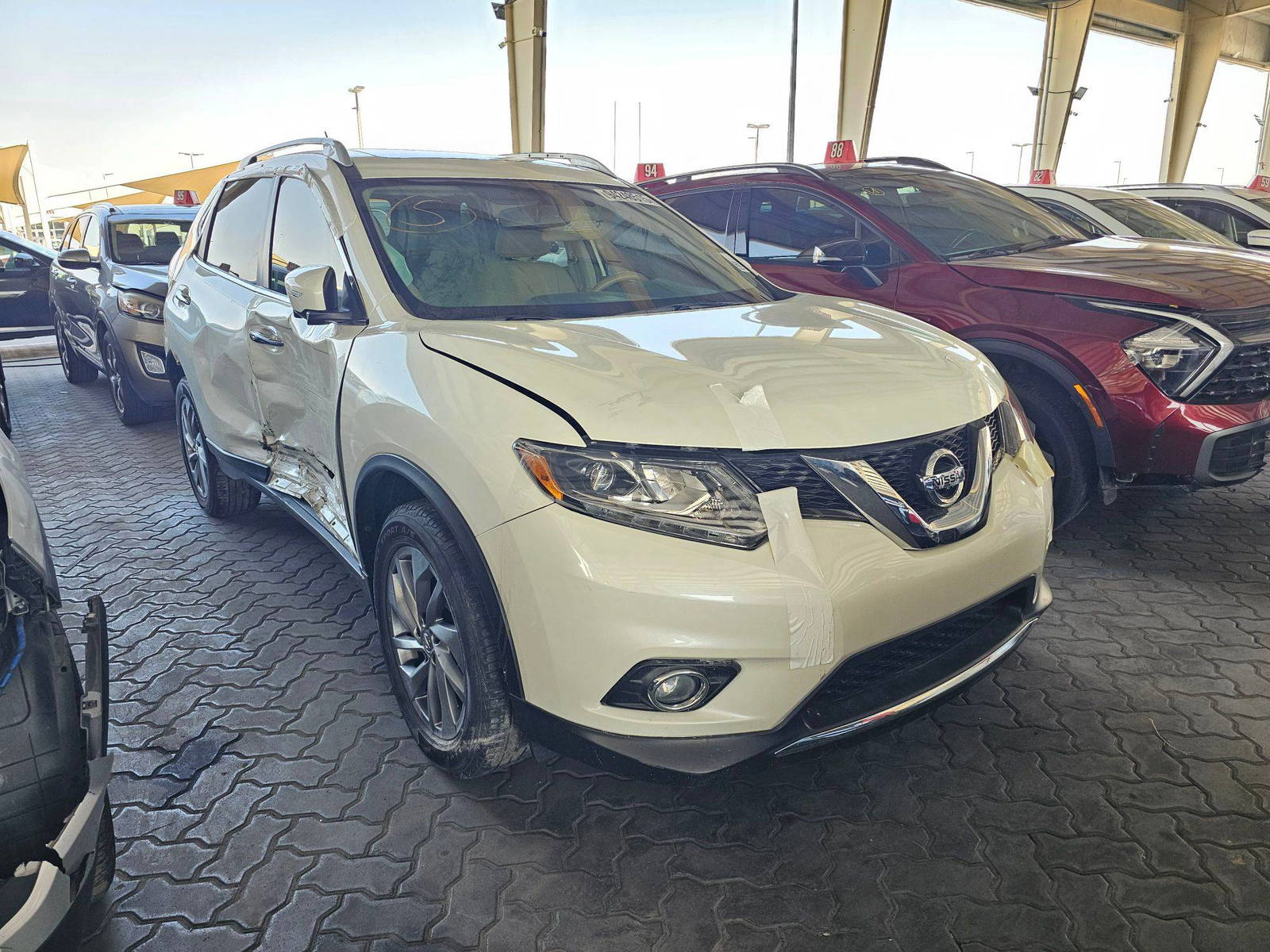 2015 NISSAN ROGUE — 115706 Miles — Lot 845619 — Souq - Marhaba Auctions Used Cars - Image 4