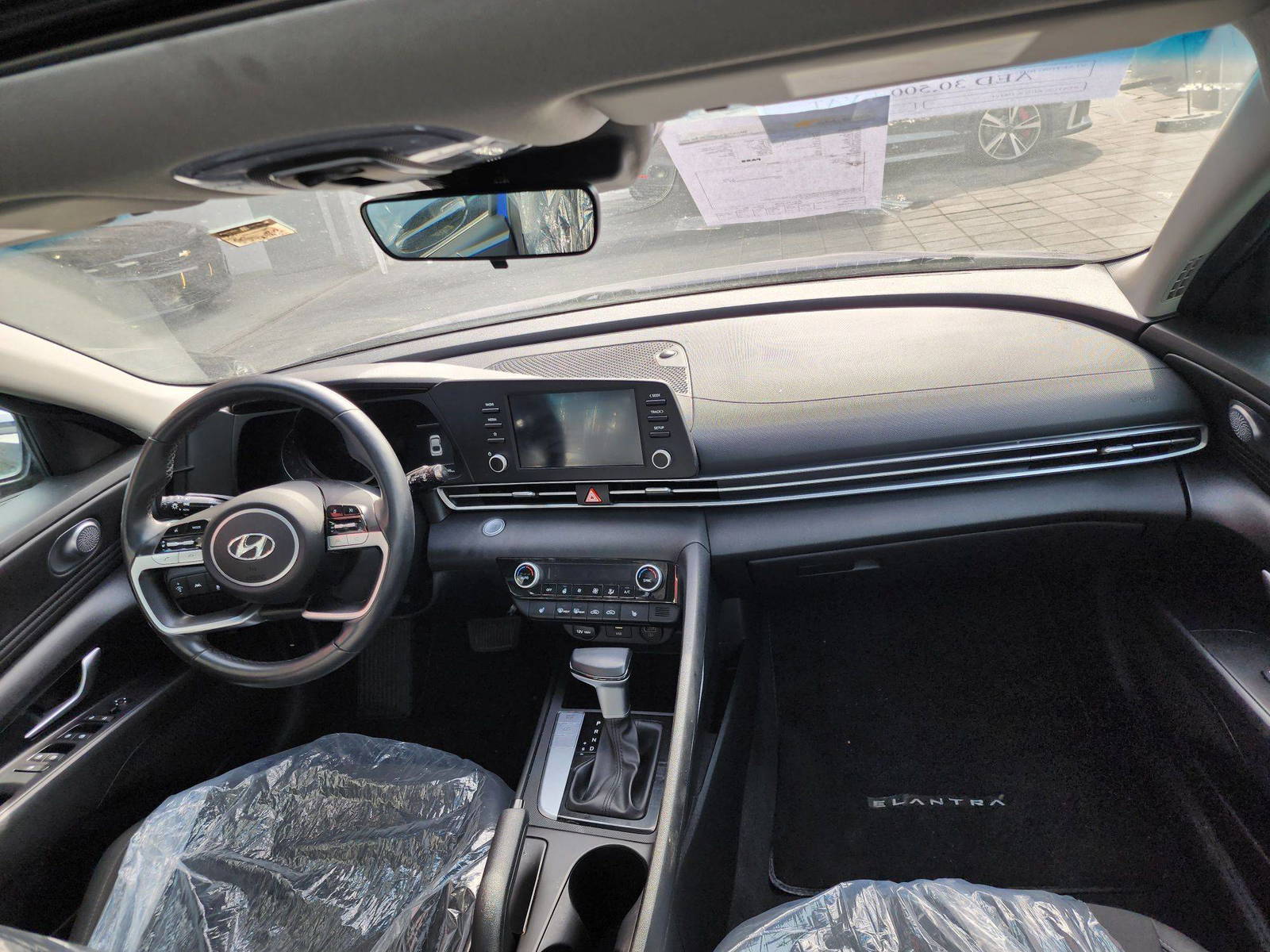 2021 HYUNDAI ELANTRA — 32199 KM — Lot MU076907 — Al Quoz - Marhaba Auctions Used Cars - Image 10