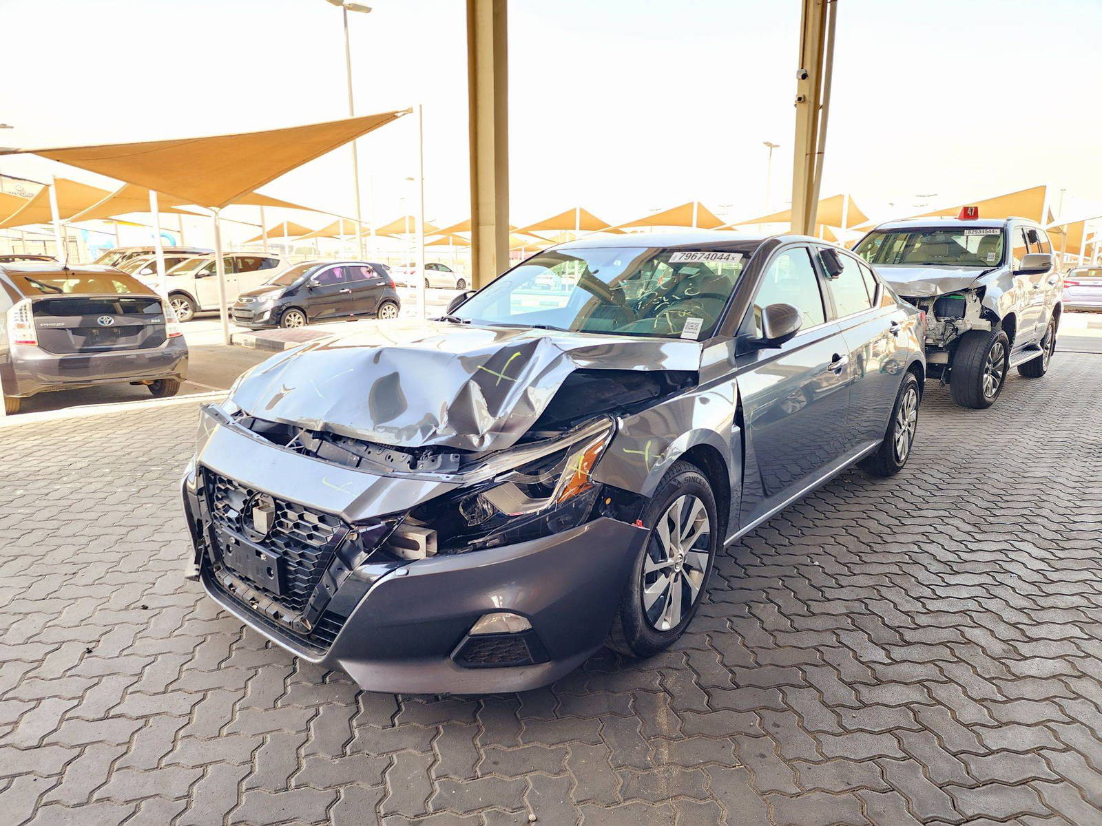 2019 NISSAN ALTIMA — 121256 Miles — Lot 79674044 — Souq - Marhaba Auctions Used Cars - Image 5