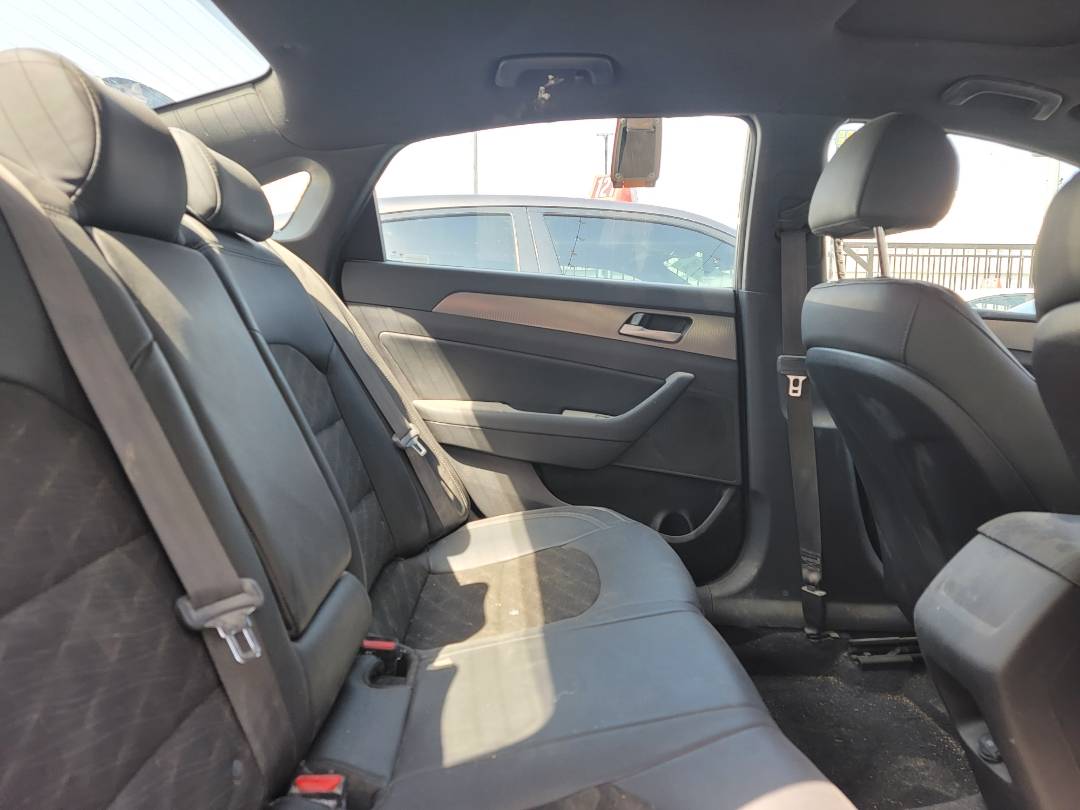 2018 HYUNDAI SONATA SPORT — 44740 Miles — Lot H623075 — Main - Marhaba Auctions Used Cars - Image 5