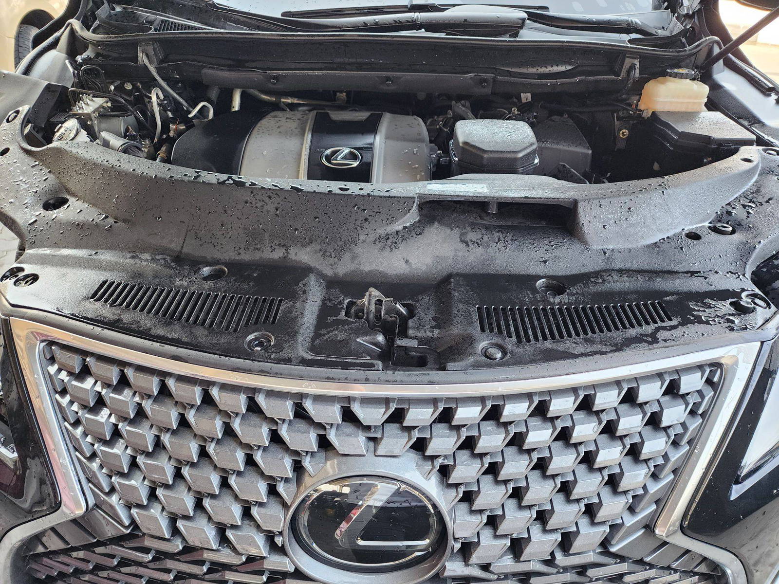 2021 LEXUS RX 350 — 34305 Miles — Lot 56820974 — Souq - Marhaba Auctions Used Cars - Image 12