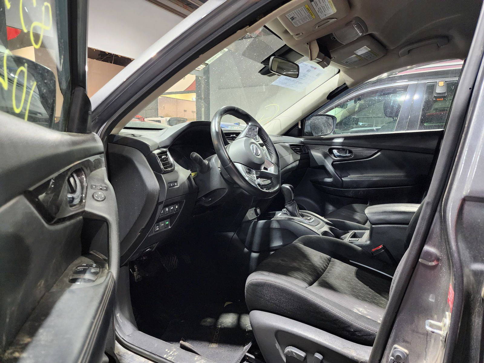 2019 NISSAN ROGUE — 103999 Miles — Lot 83516024 — Al Quoz - Marhaba Auctions Used Cars - Image 9