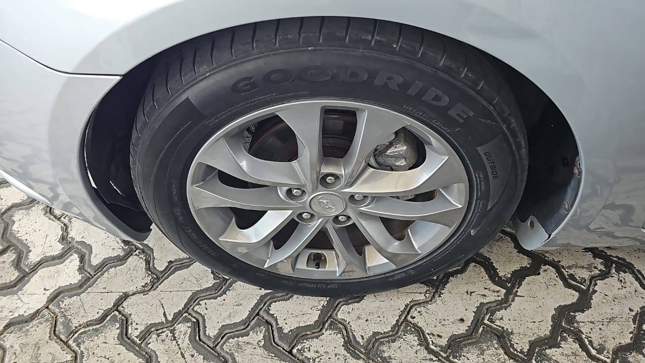 HYUNDAI SONATA 2012 - Marhaba Auction Used Cars - Image 3