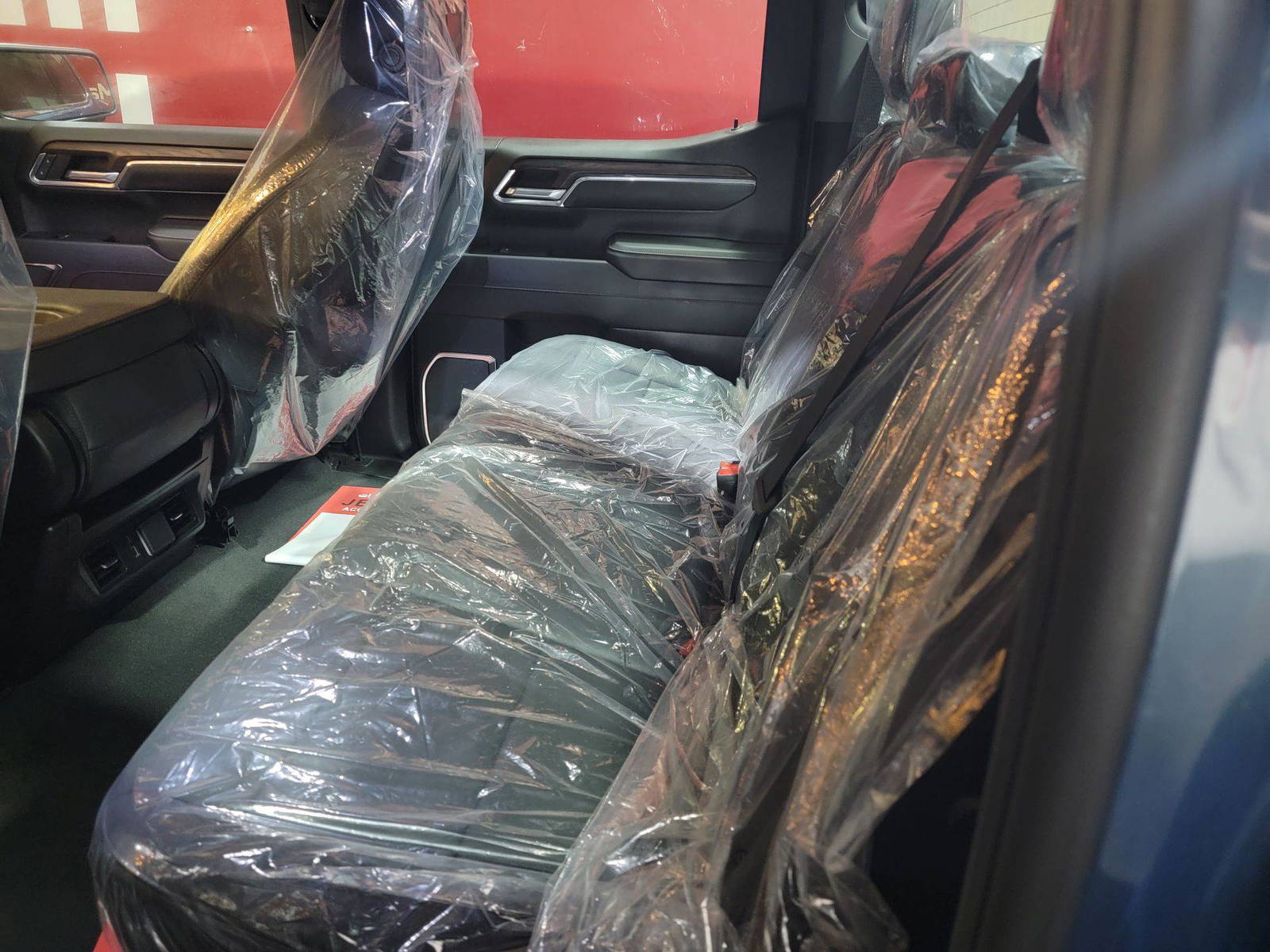 GMC SIERRA 2024 - Marhaba Auction Used Cars - Image 10