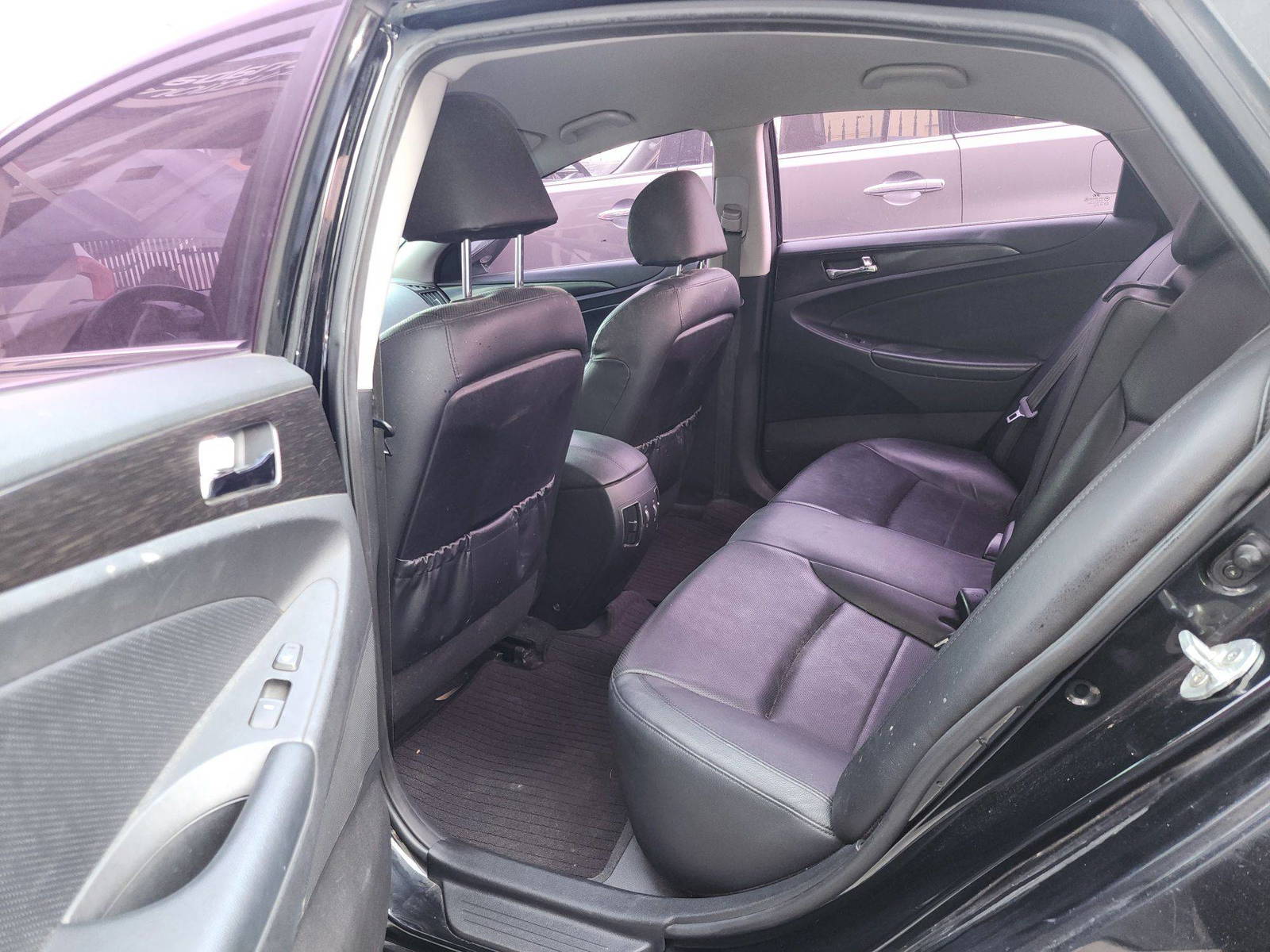 2013 HYUNDAI SONATA — 195589 KM — Lot 495916 — Al Quoz - Marhaba Auctions Used Cars - Image 7