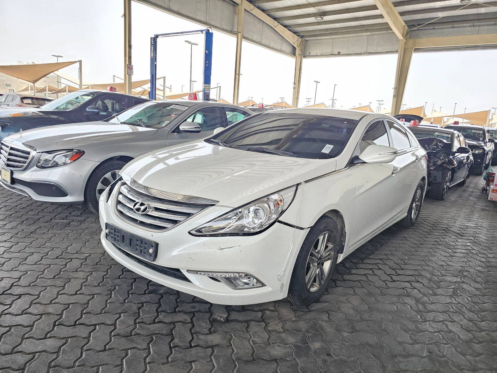 2013 HYUNDAI SONATA — 236688 KM — Lot 569041 — Souq - Marhaba Auctions Used Cars - Image 5