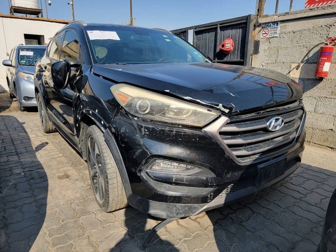 2016 HYUNDAI TUCSON — 156368 Miles — Lot 8GU099498 — Main - Marhaba Auctions Used Cars - Image 4