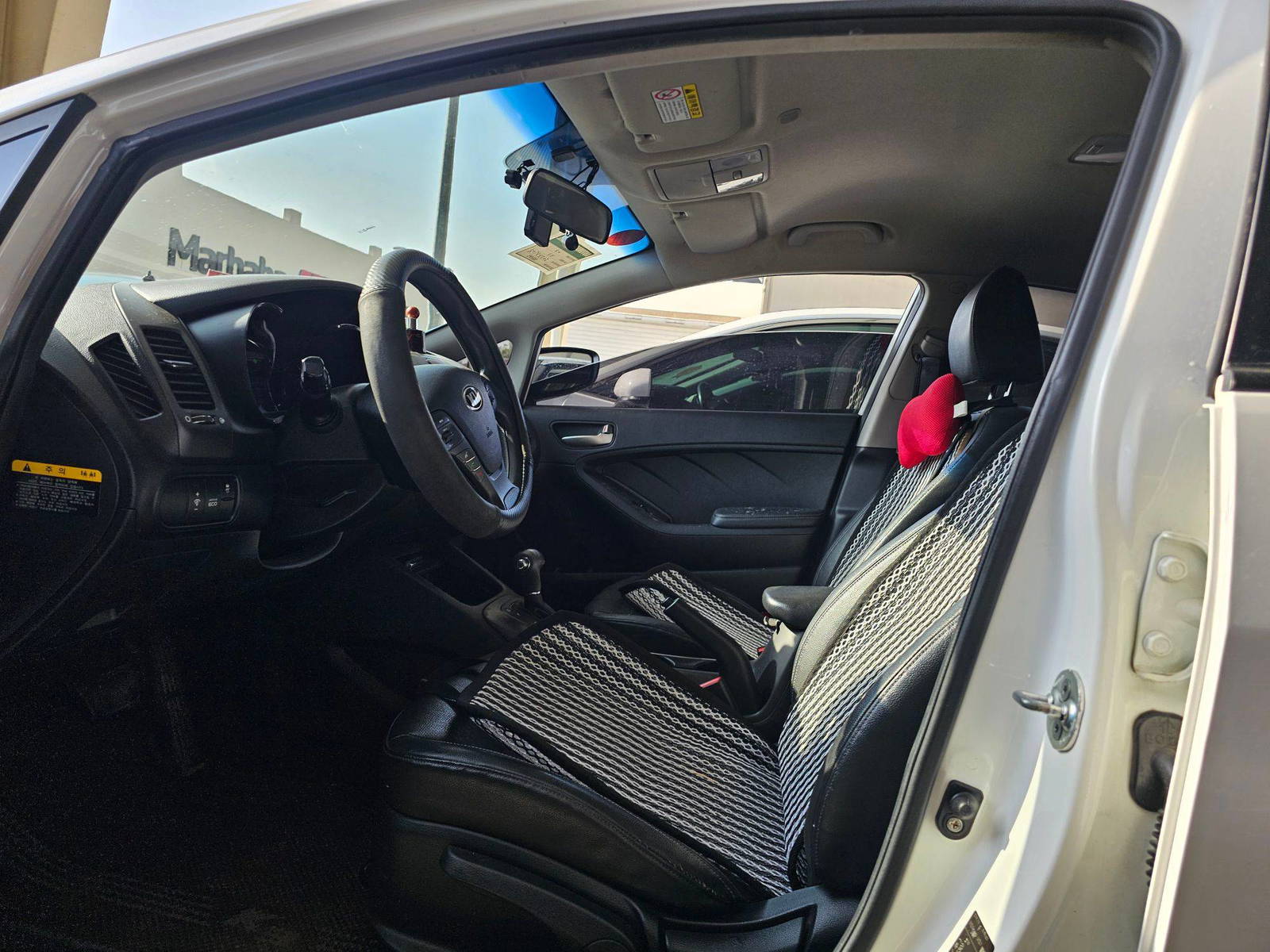 2014 KIA K3 — 65416 KM — Lot A229102 — Souq - Marhaba Auctions Used Cars - Image 10