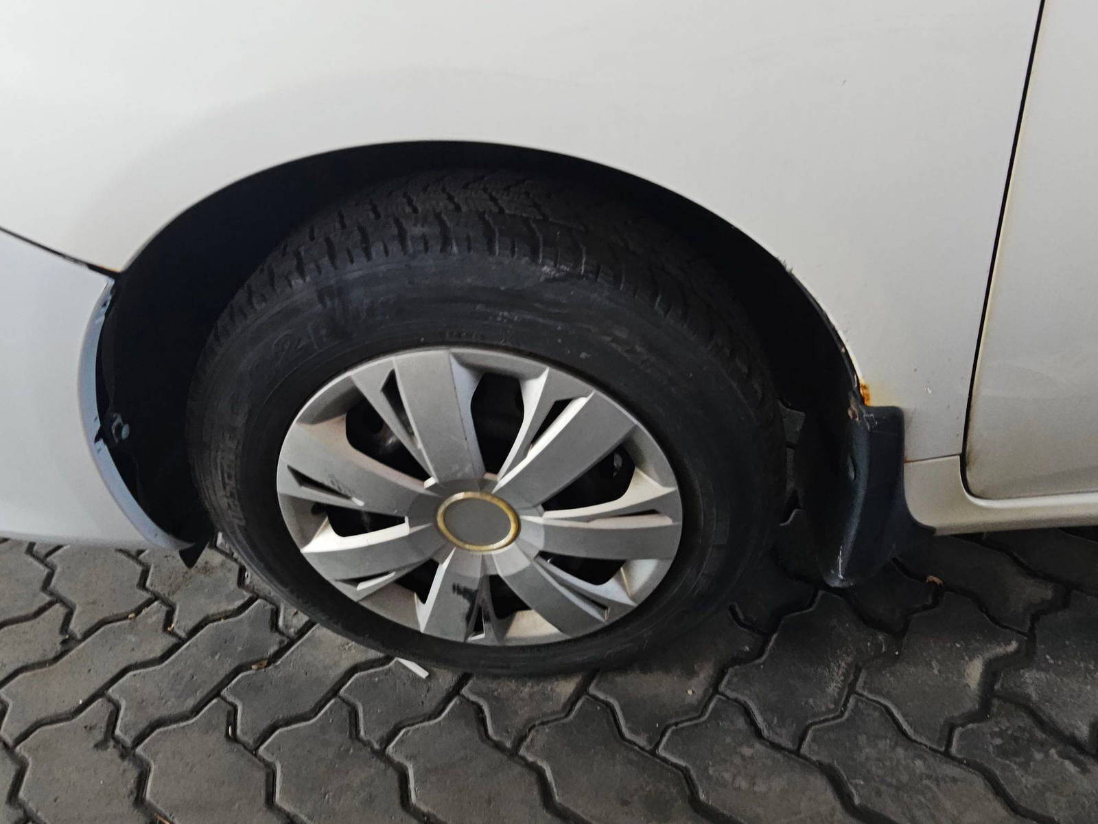 TOYOTA COROLLA 2009 - Marhaba Auction Used Cars - Image 10