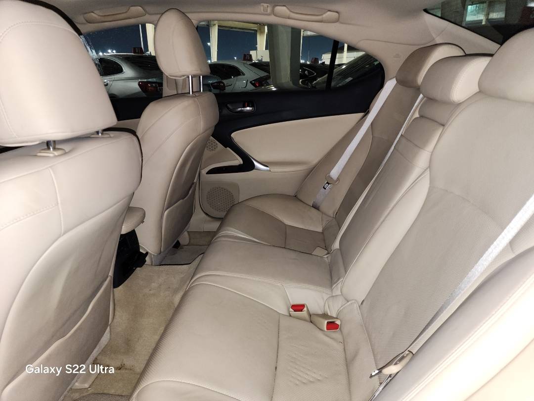 2007 LEXUS IS 250 — 129228 Miles — Lot 46393484 — Souq - Marhaba Auctions Used Cars - Image 13