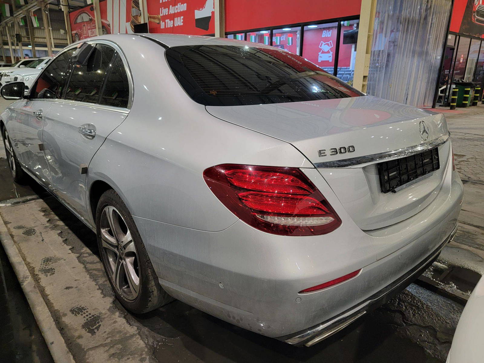 MERCEDES BENZ E-300 2019 - Marhaba Auction Used Cars - Image 4