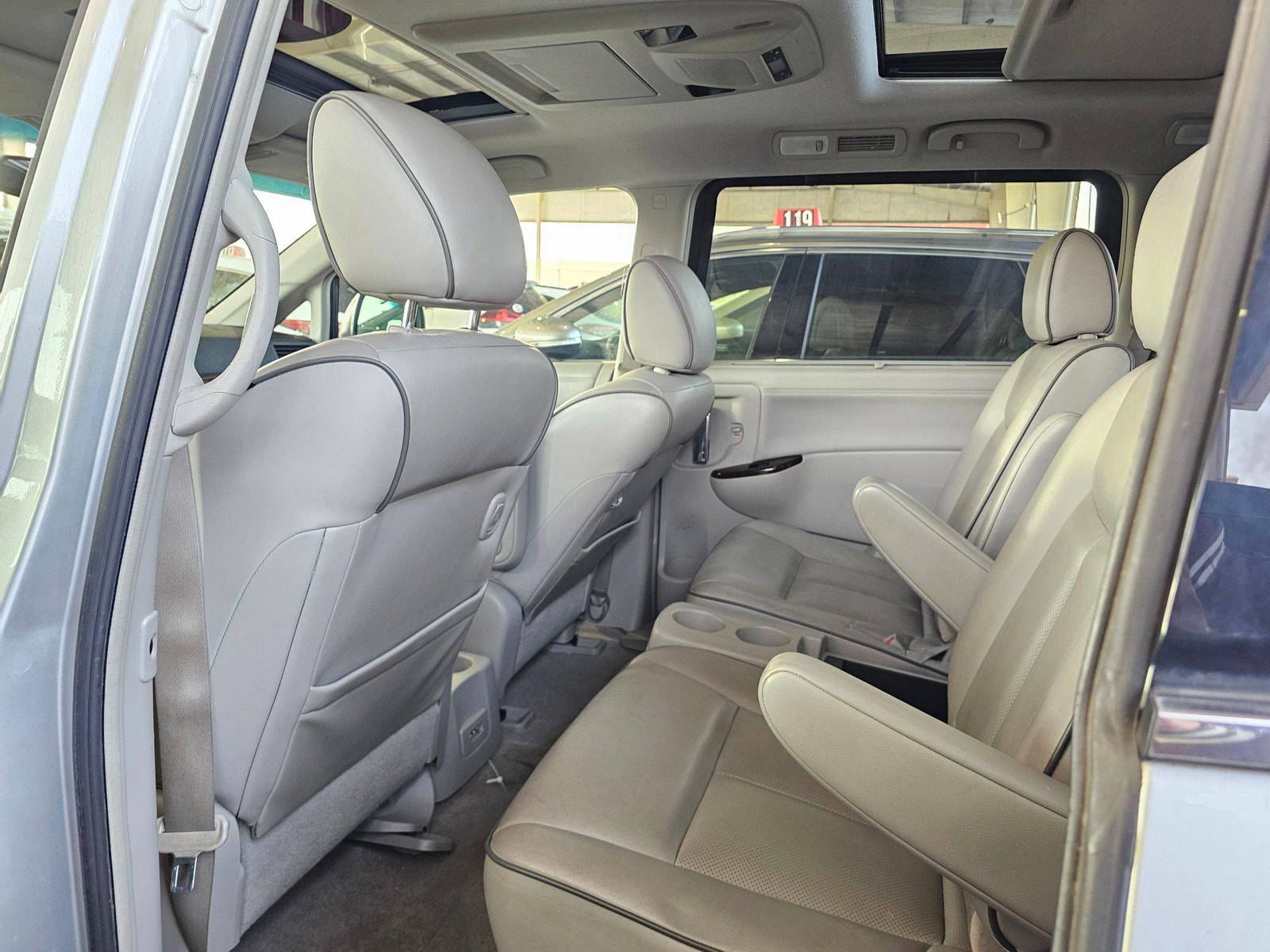 2011 NISSAN QUEST — 160688 Miles — Lot 9005472 — Souq - Marhaba Auctions Used Cars - Image 6