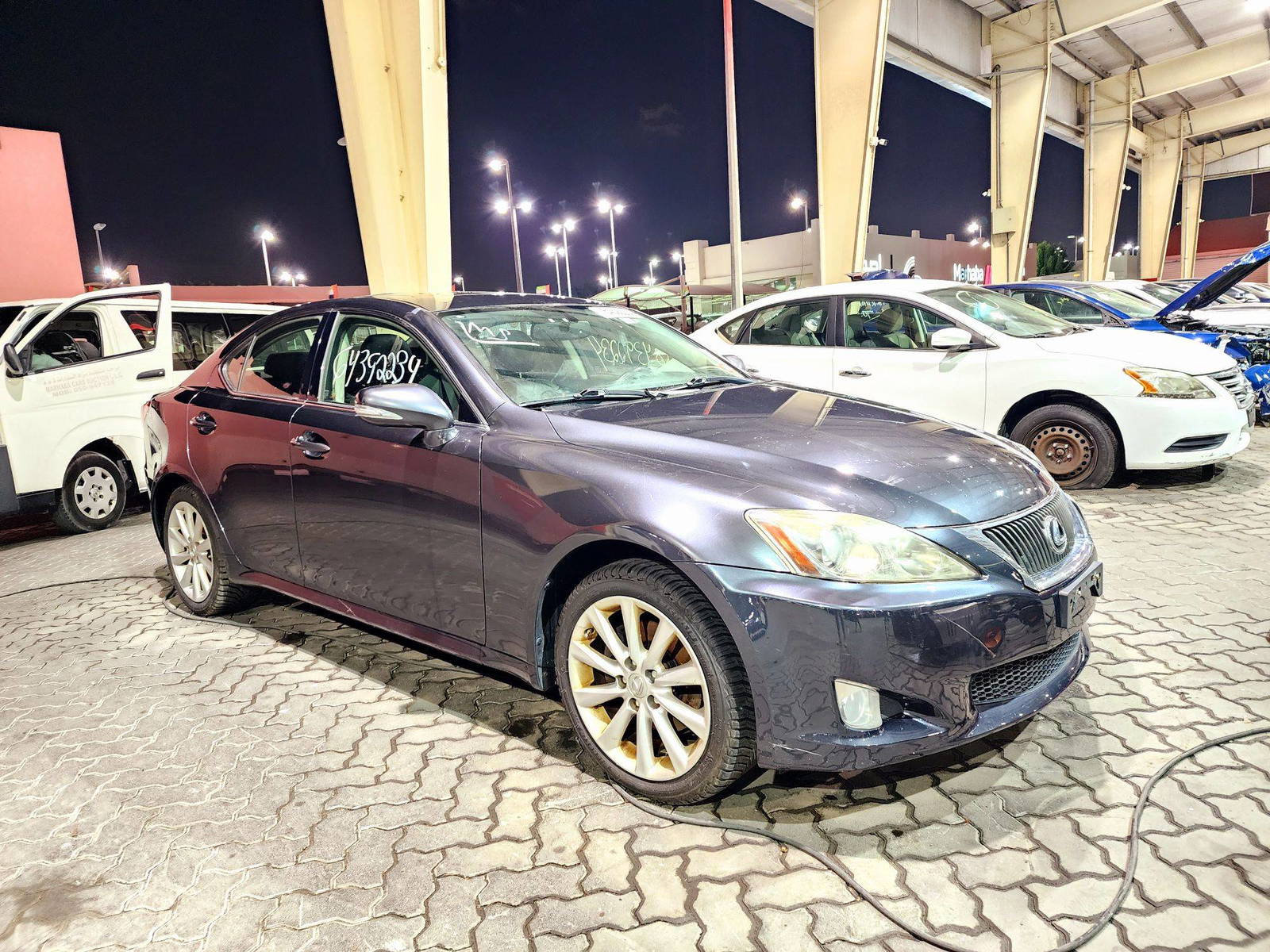 2010 LEXUS IS 250 — 137775 Miles — Lot 64392234 — Souq - Marhaba Auctions Used Cars - Image 4