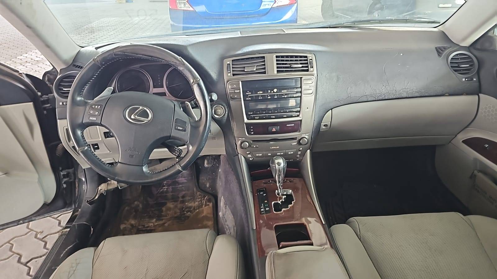 2007 LEXUS IS 250 — 149721 Miles — Lot 2772032996 — Souq - Marhaba Auctions Used Cars - Image 7