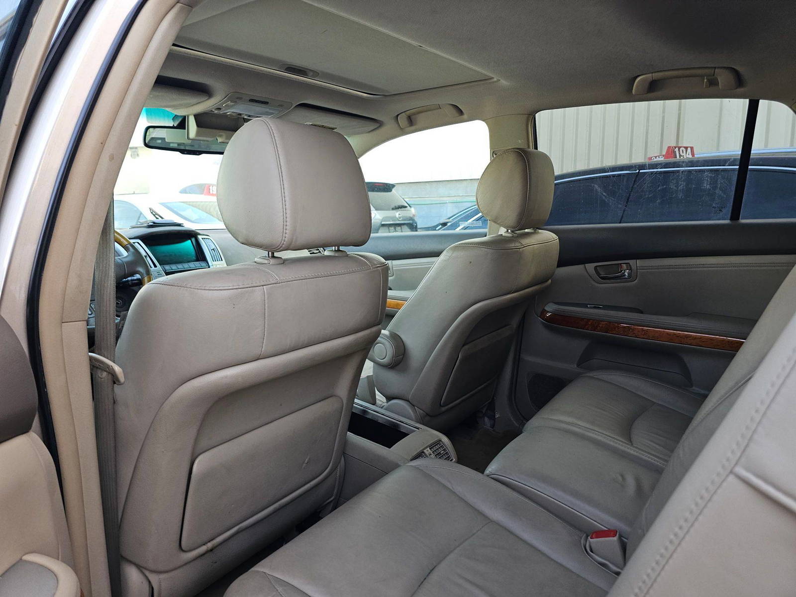 LEXUS RX 350 2007 - Marhaba Auction Used Cars - Image 7