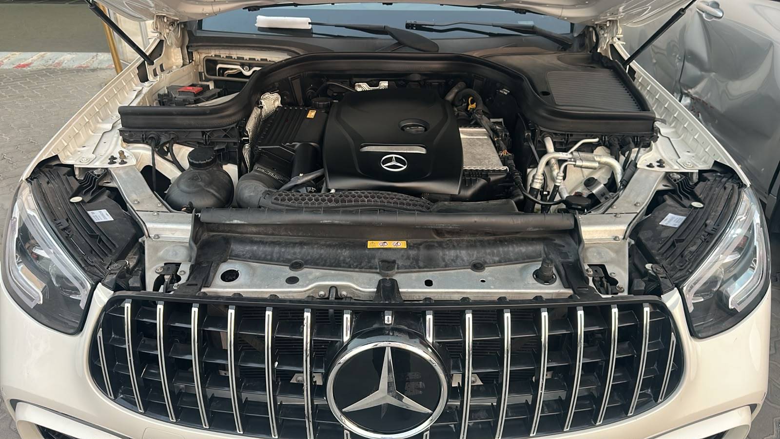 2016 MERCEDES BENZ GLC-300 — 130007 Miles — Lot 073352 — Souq - Marhaba Auctions Used Cars - Image 13