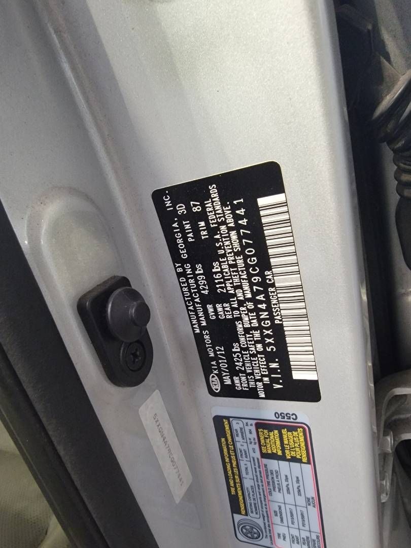 2012 KIA OPTIMA — 201337 Miles — Lot 38062420 - Marhaba Auctions Used Cars - Image 11