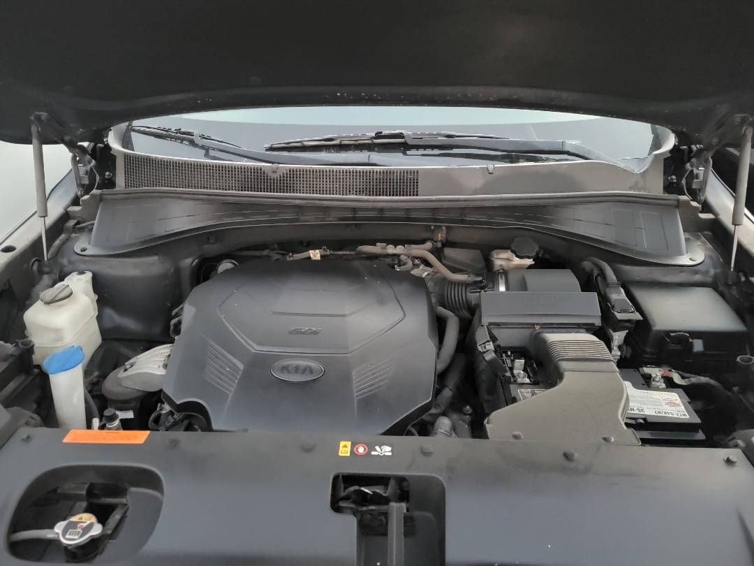 2019 KIA SORENTO — 93898 Miles — Lot 445707 — Main - Marhaba Auctions Used Cars - Image 11