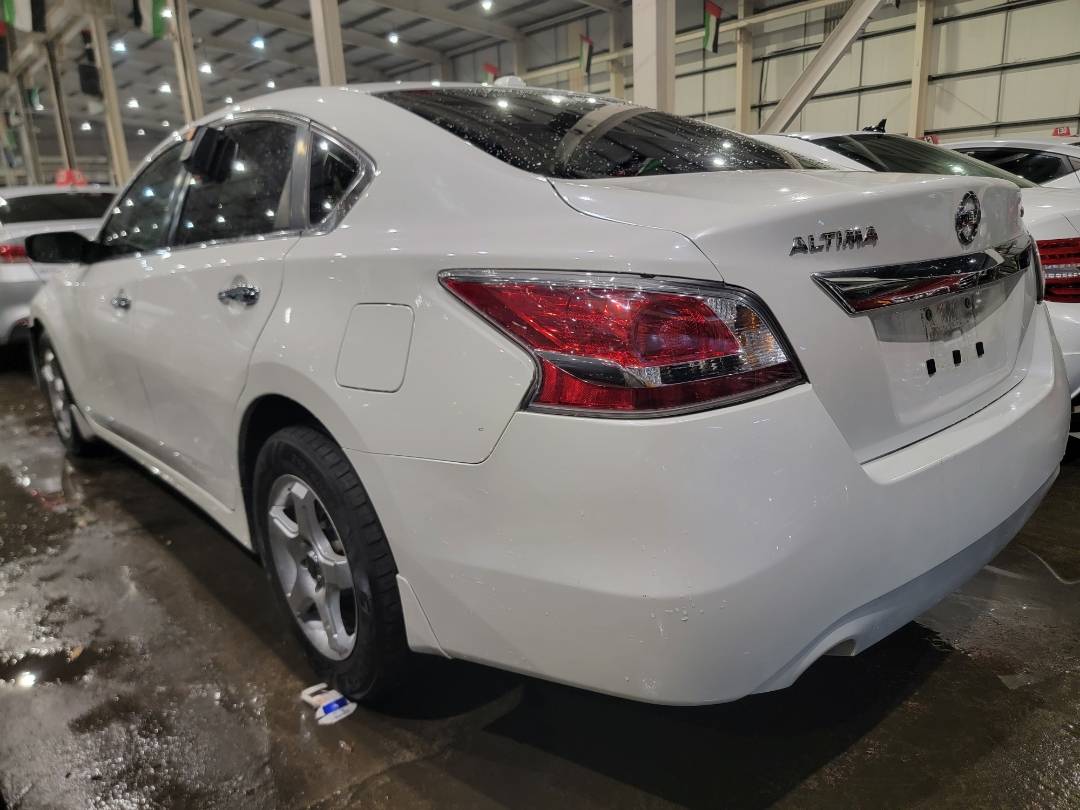 2015 NISSAN ALTIMA — 131503 Miles — Lot 37714150 - Marhaba Auctions Used Cars - Image 3