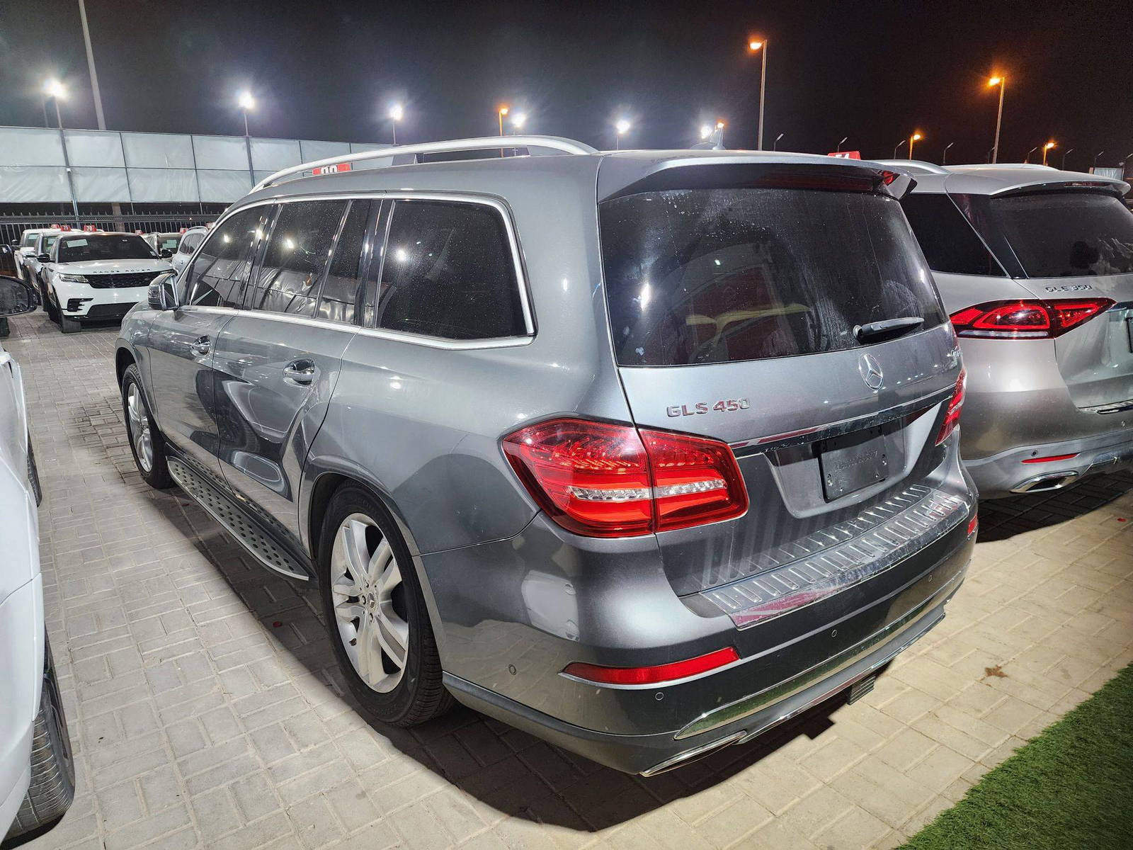 MERCEDES BENZ GLS 450 2019 - Marhaba Auction Used Cars - Image 5
