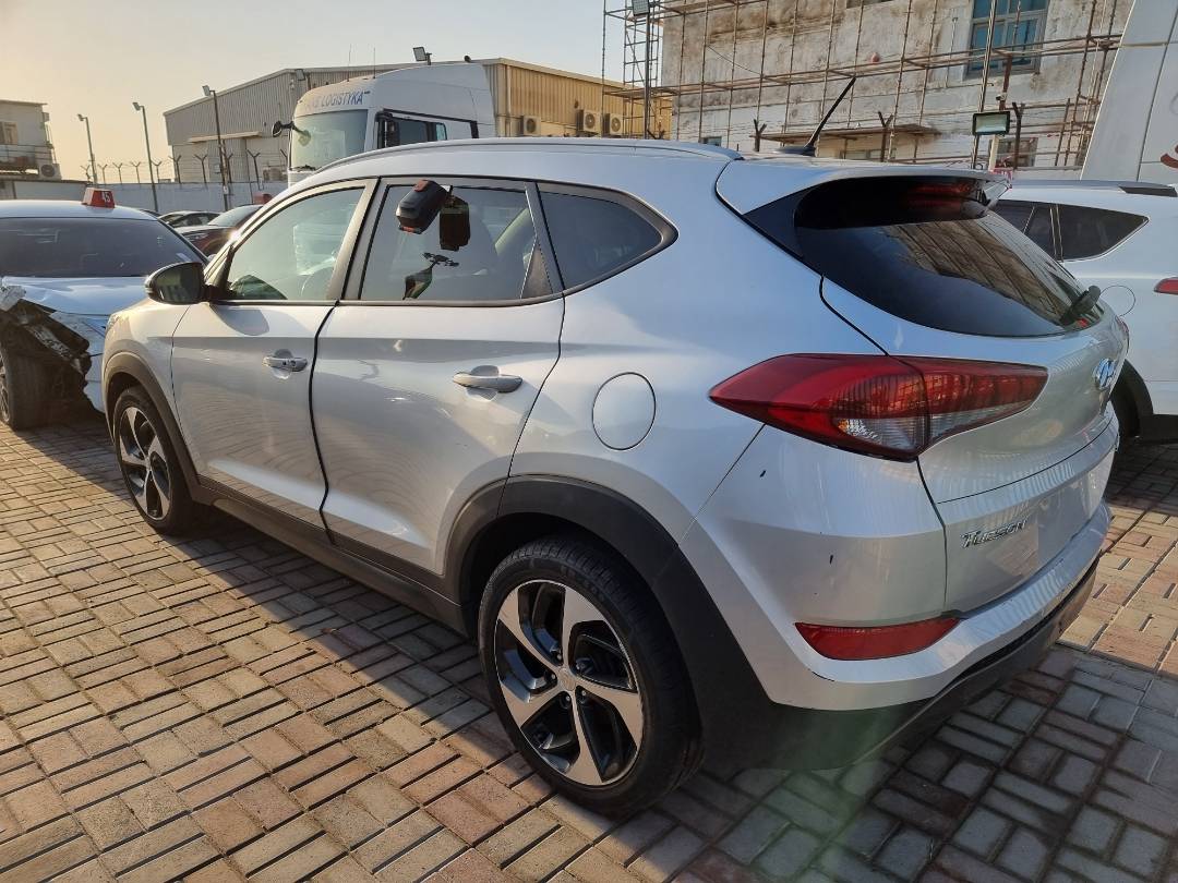 2016 HYUNDAI TUCSON — 147268 Miles — Lot 124587 — Ind. 12 - Marhaba Auctions Used Cars - Image 5