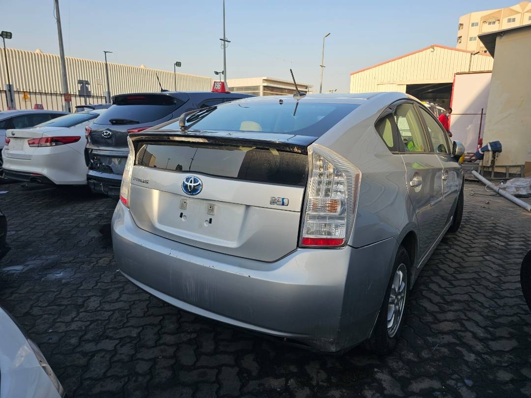 2011 TOYOTA PRIUS — 209260 Miles — Lot 70859615 — Main - Marhaba Auctions Used Cars - Image 5