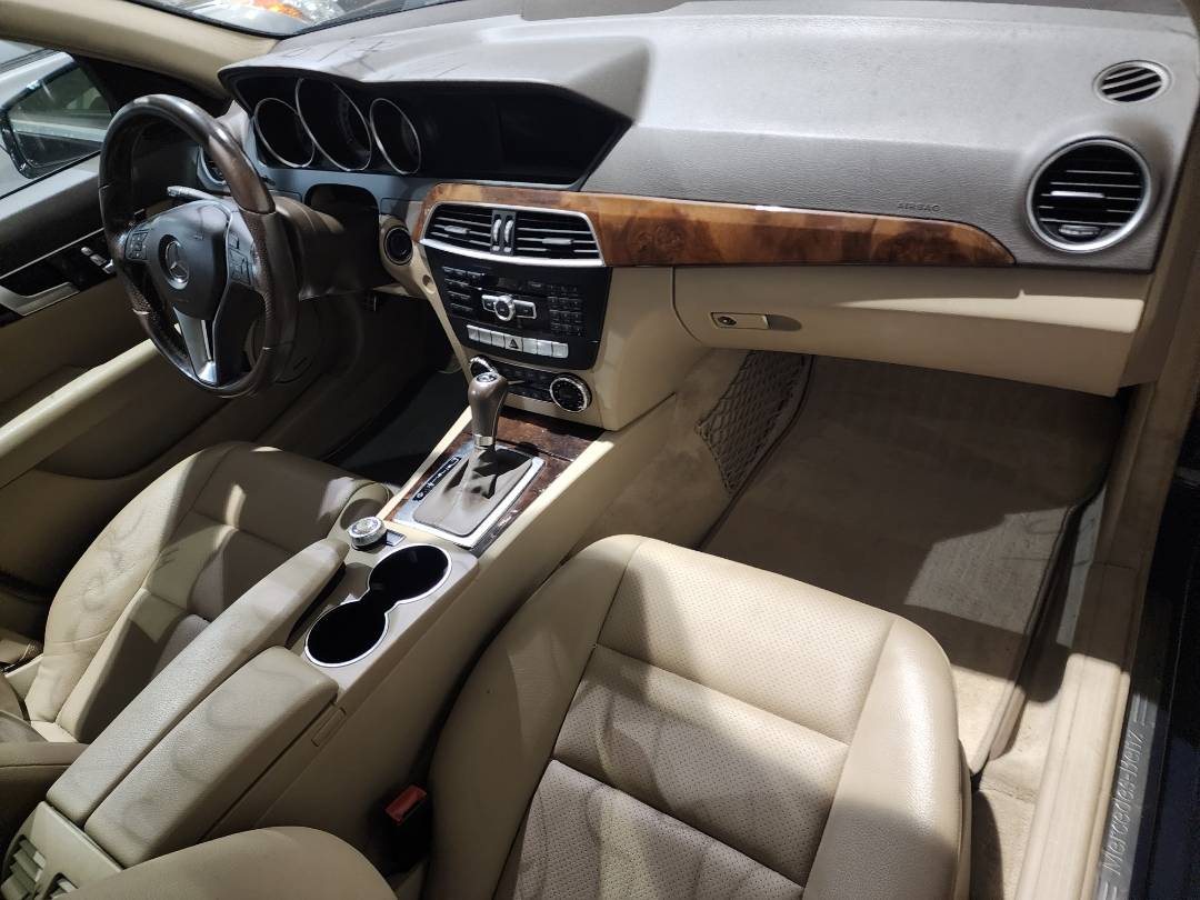 2012 MERCEDES BENZ C300 — 164720 Miles — Lot 38055557 - Marhaba Auctions Used Cars - Image 7