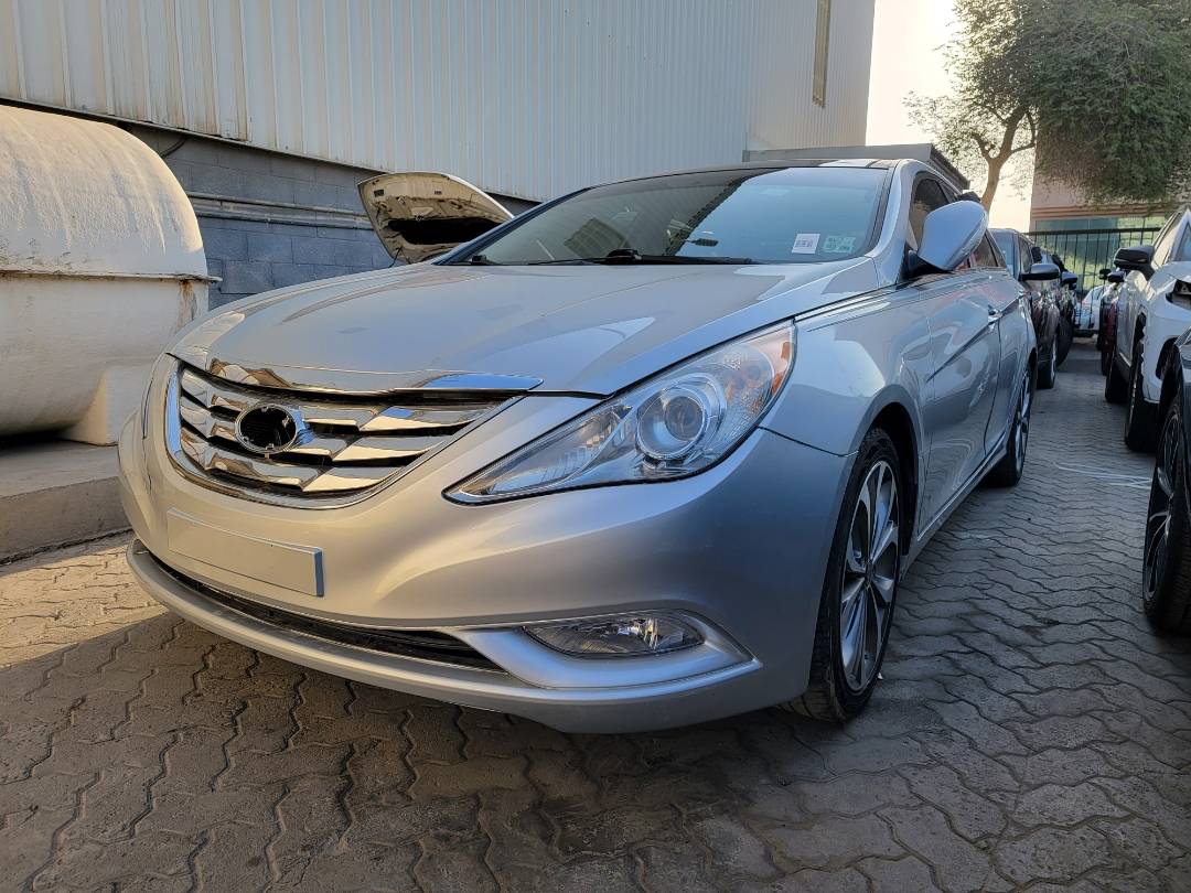 2013 HYUNDAI SONATA — 196902 Miles — Lot 717618 — Main - Marhaba Auctions Used Cars - Image 5