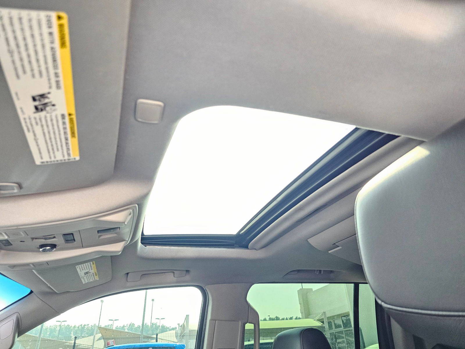 2019 CADILLAC ESCALADE — 129972 Miles — Lot 47243925 — Souq - Marhaba Auctions Used Cars - Image 8
