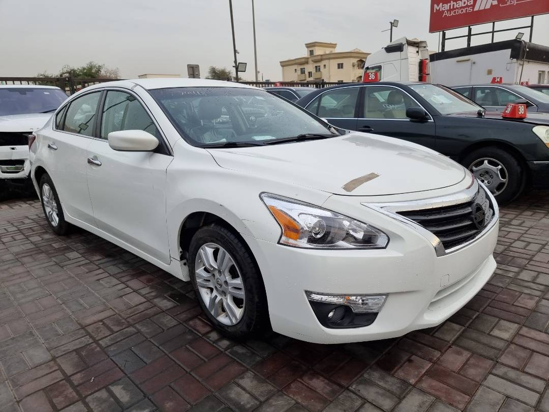 2015 NISSAN ALTIMA — 155447 Miles — Lot 125487 — Ind. 12 - Marhaba Auctions Used Cars - Image 3