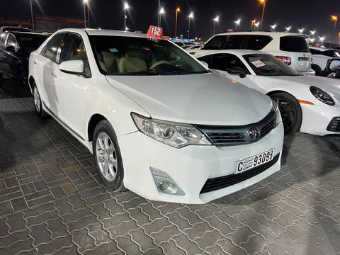 2015 TOYOTA CAMRY at Marhaba Auctions