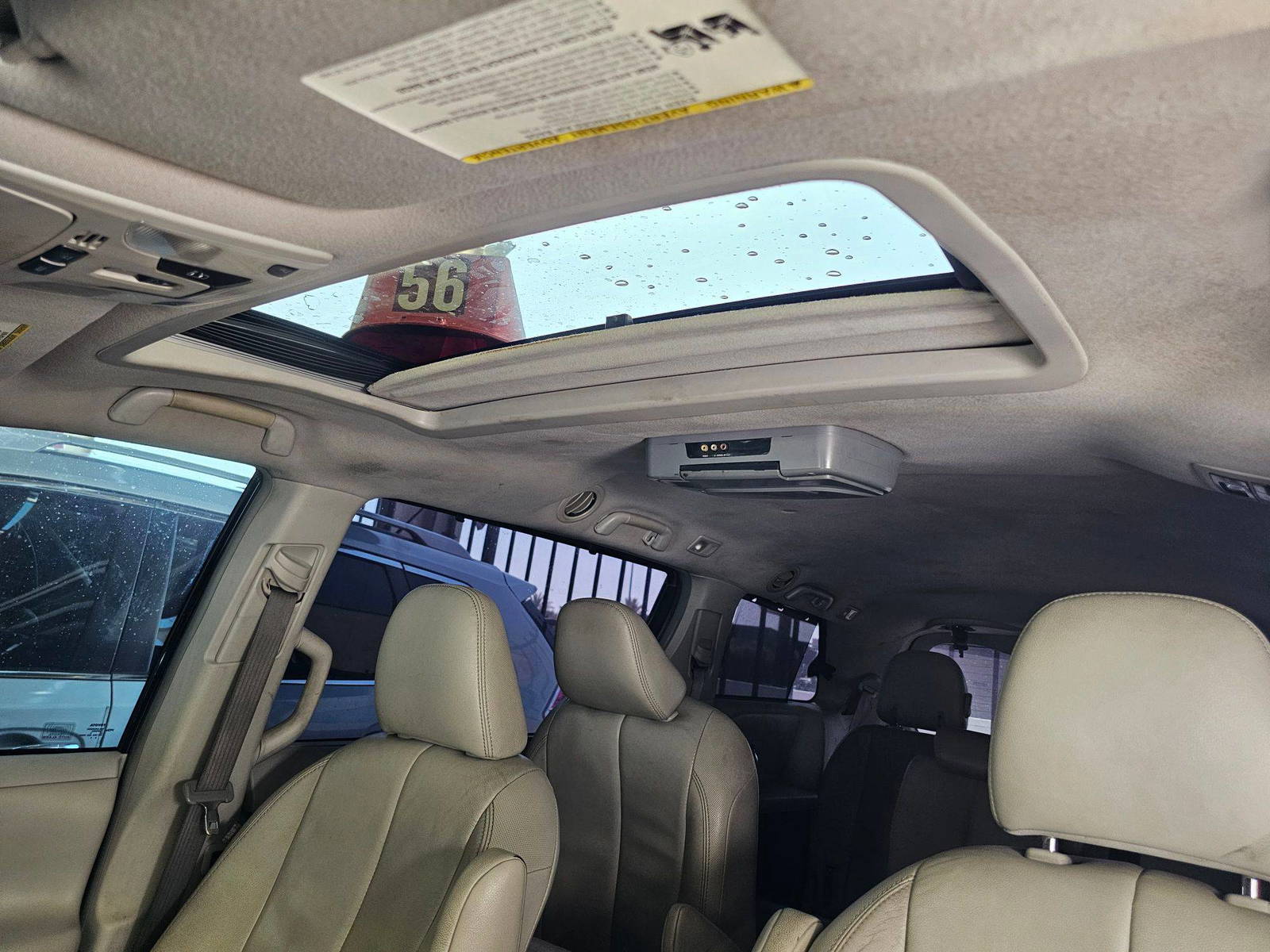 TOYOTA SIENNA 2013 - Marhaba Auction Used Cars - Image 10