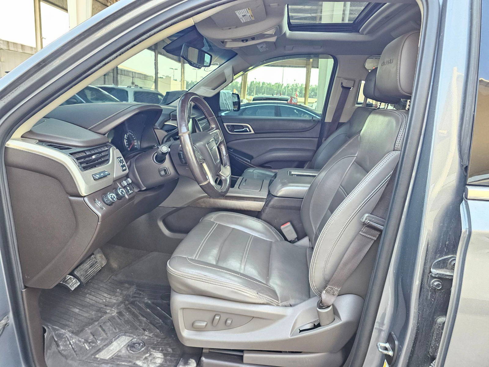 GMC YUKON 2018 - Marhaba Auction Used Cars - Image 9