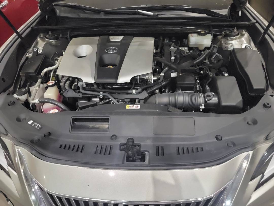 2019 LEXUS ES 300H — 55383 Miles — Lot B18K2012580 — Main - Marhaba Auctions Used Cars - Image 12