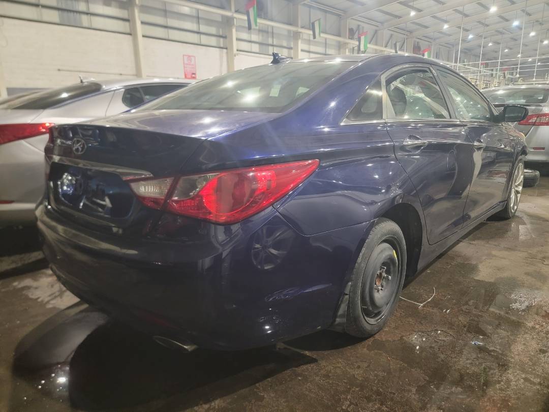 2013 HYUNDAI SONATA — 209367 Miles — Lot 53929763 - Marhaba Auctions Used Cars - Image 4