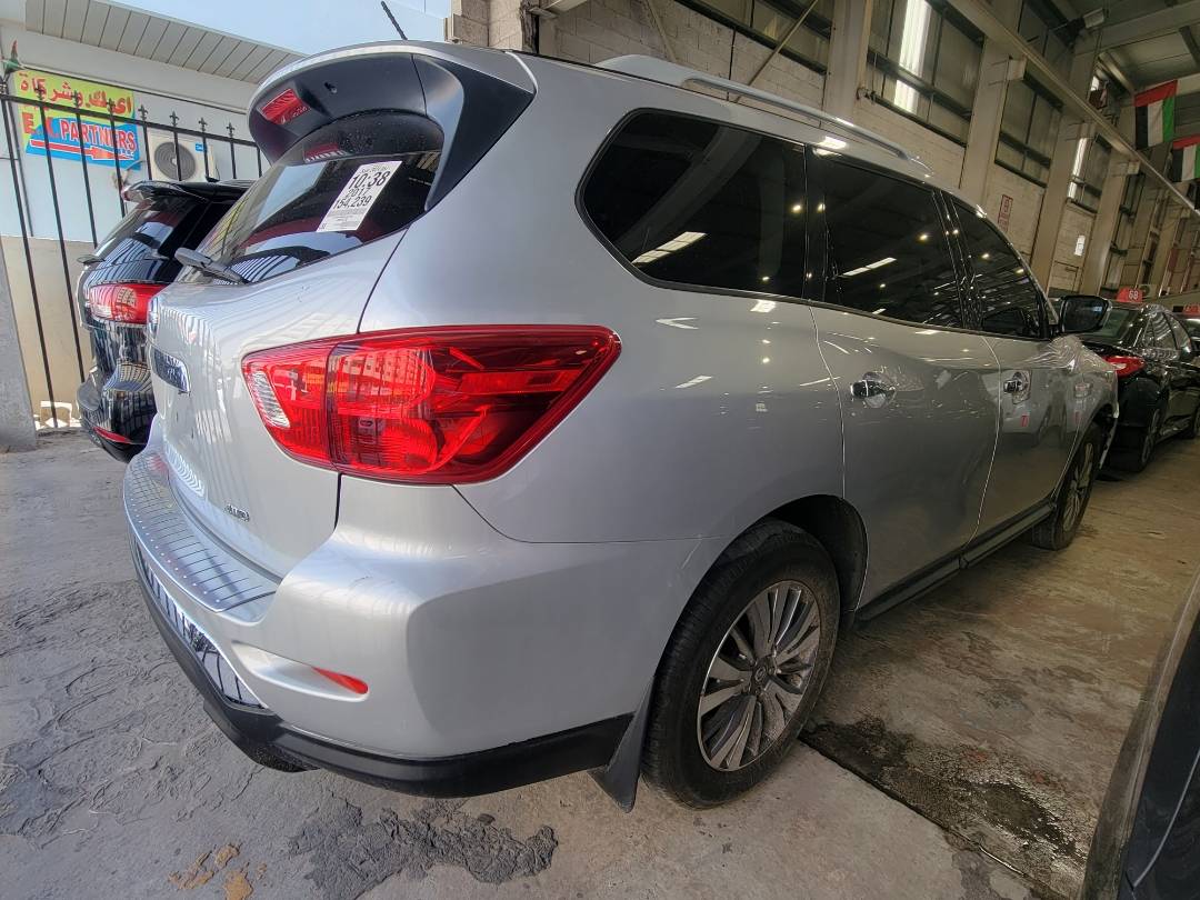 2017 NISSAN PATHFINDER — 154244 Miles — Lot MM6HC642566 — Main - Marhaba Auctions Used Cars - Image 3