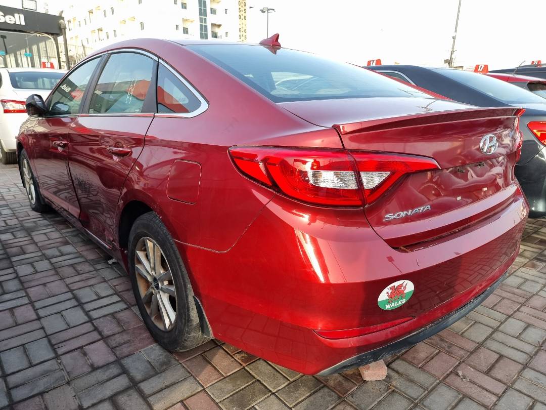 2015 HYUNDAI SONATA — 203710 Miles — Lot 215478 — Souq - Marhaba Auctions Used Cars - Image 5