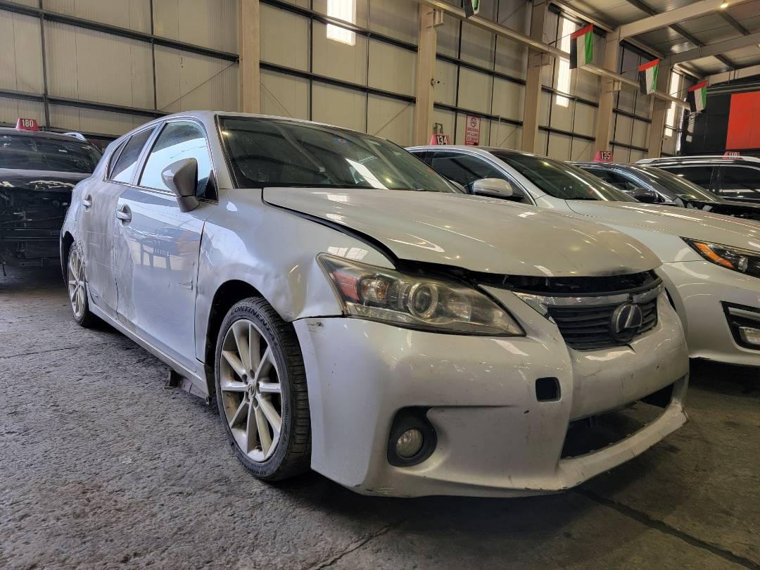 2012 LEXUS CT 200h — 119646 Miles — Lot 2087203 — Ind. 12 - Marhaba Auctions Used Cars - Image 4