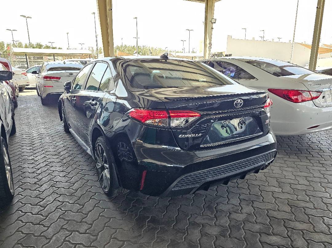 TOYOTA COROLLA