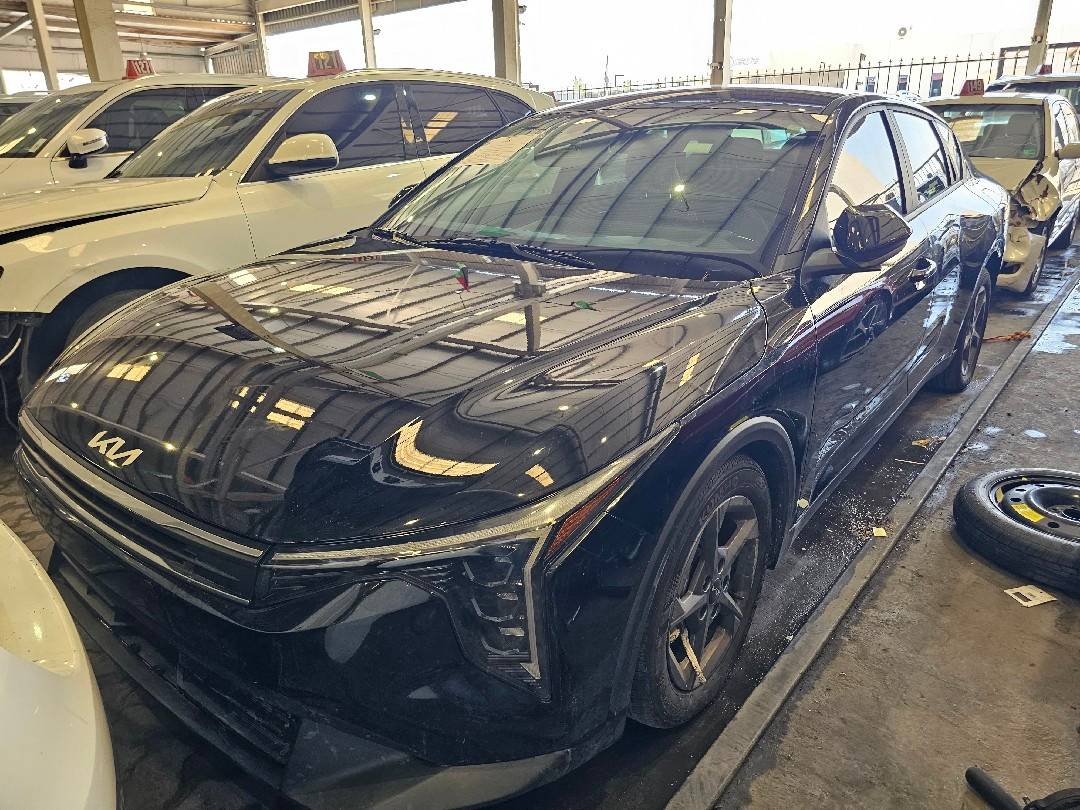 KIA K4