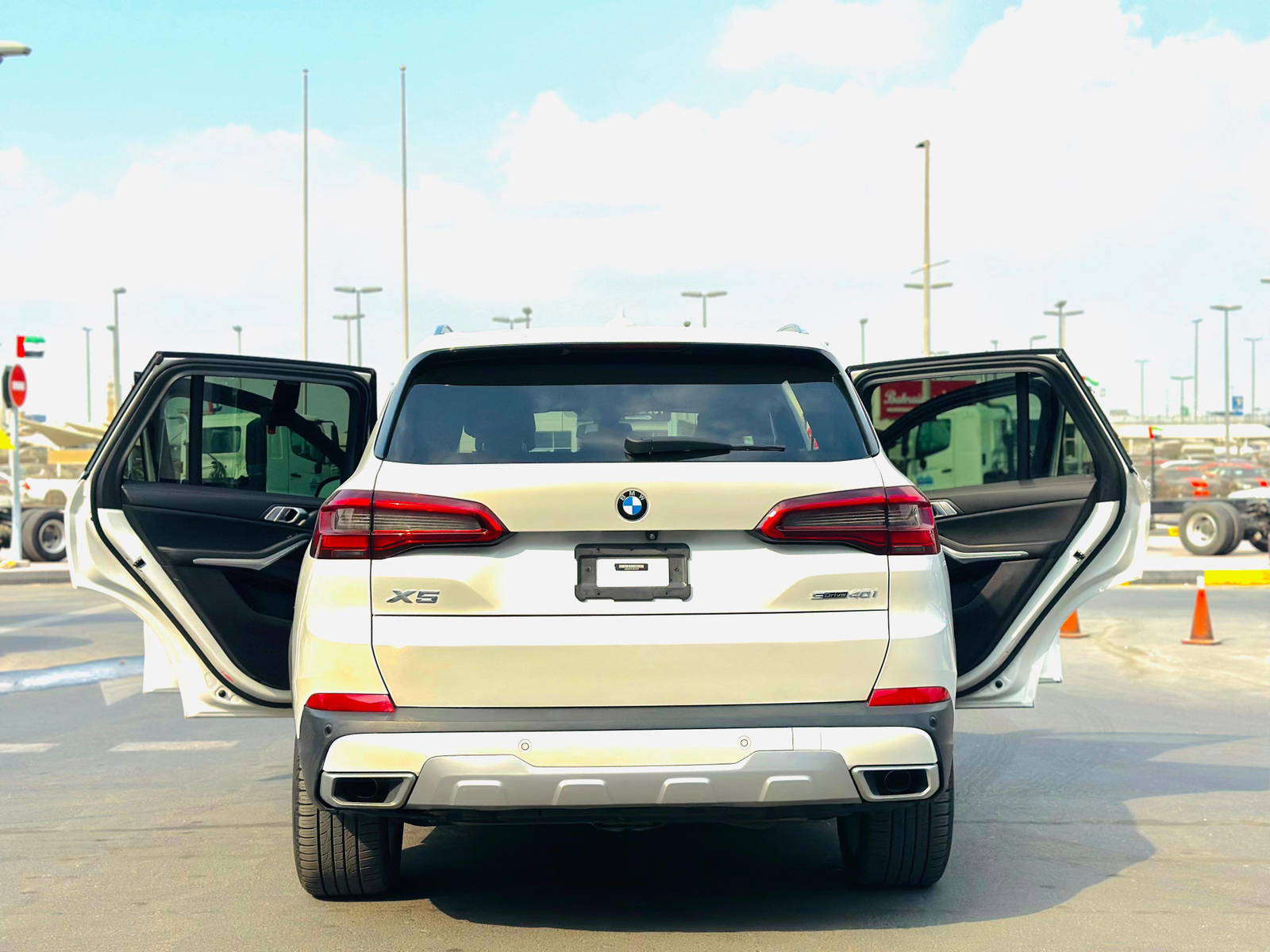 2020 BMW X5 SDRIVE 40I — 77105 KM — Lot 33365312 — Main - Marhaba Auctions Used Cars - Image 3