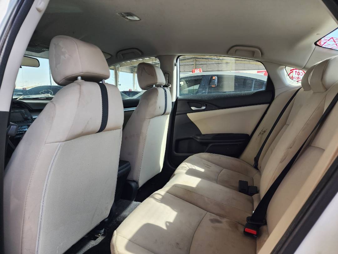 2016 HONDA CIVIC — 102121 Miles — Lot E049112 — Souq - Marhaba Auctions Used Cars - Image 8