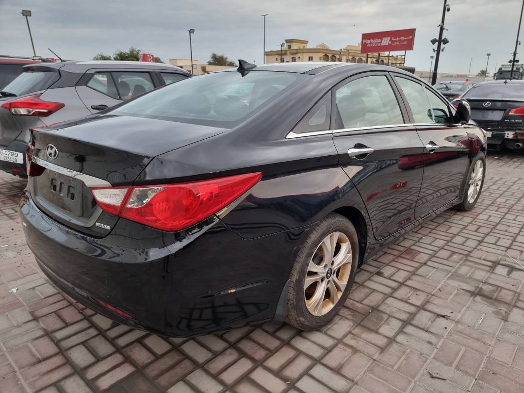 2012 HYUNDAI SONATA — 189136 Miles — Lot 125487 — Ind. 12 - Marhaba Auctions Used Cars - Image 5