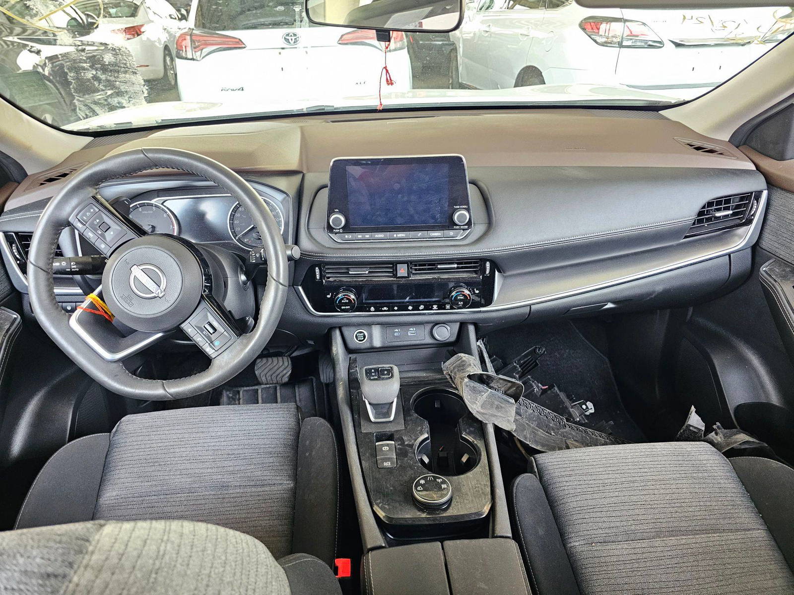 NISSAN ROGUE 2022 - Marhaba Auction Used Cars - Image 7