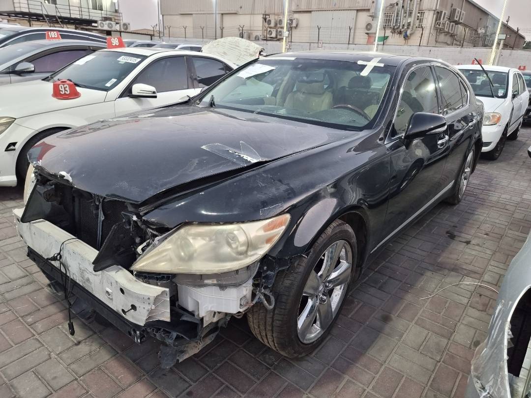 2011 LEXUS LS 460 — 171056 Miles — Lot 215487 — Ind. 12 - Marhaba Auctions Used Cars - Image 11