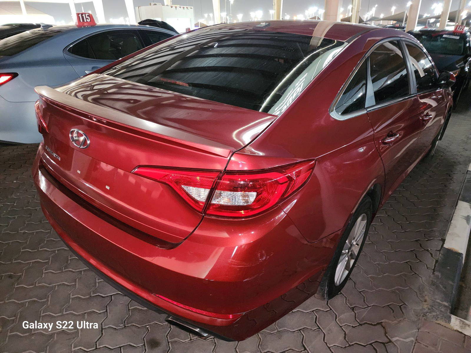 2015 HYUNDAI SONATA — 145484 Miles — Lot 82384903 - Marhaba Auctions Used Cars - Image 4